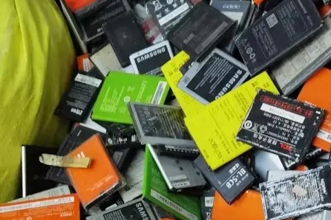 [穆棱河西蓄电池回收]铅酸蓄电池多少钱一斤回收-新能源电池回收价格