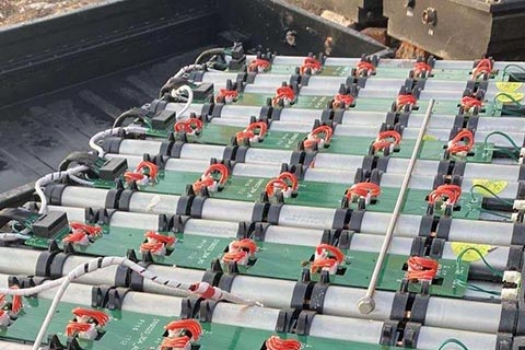 邢台新河汽车电池多少钱一斤回收-高价铁锂电池回收